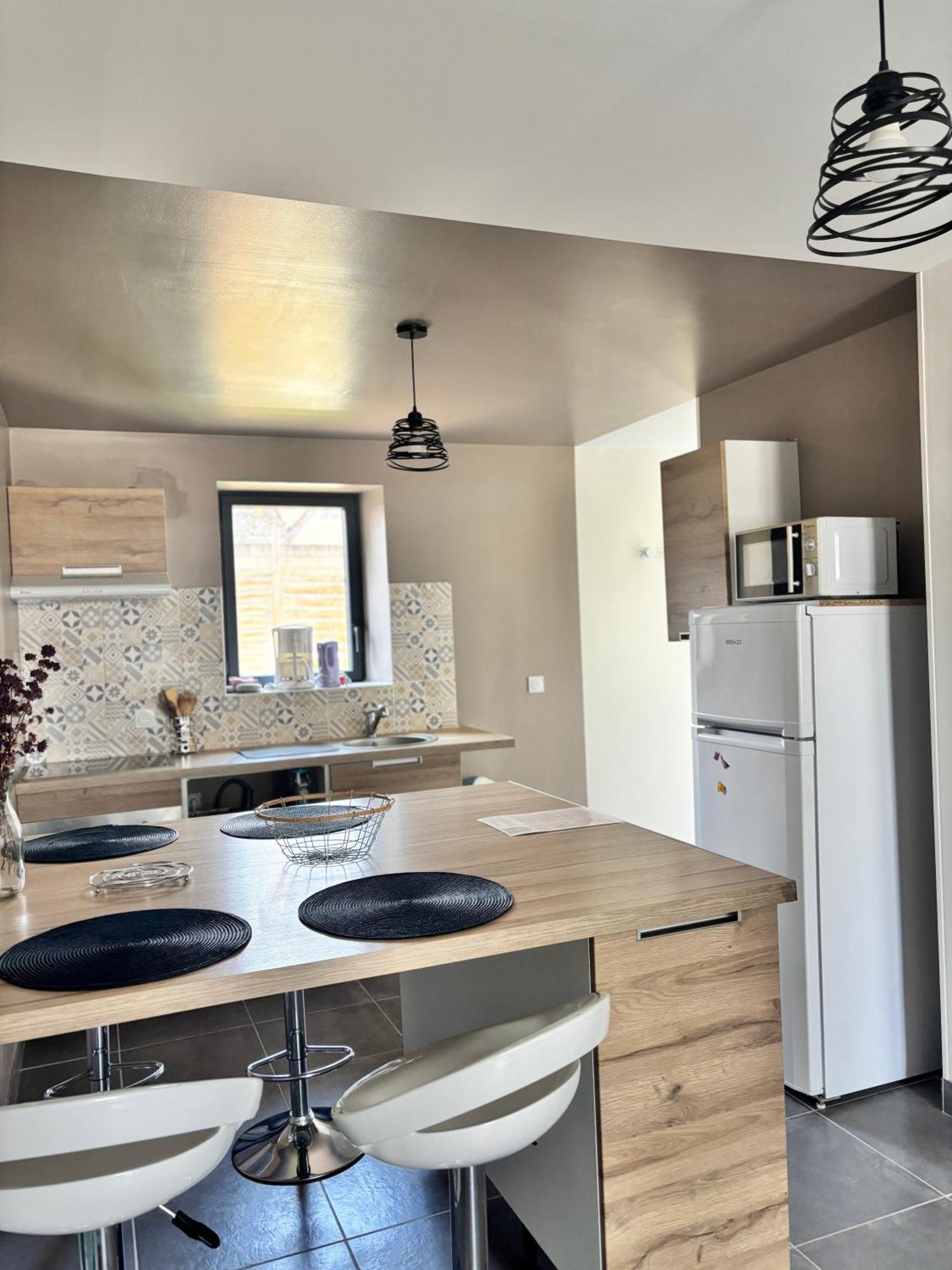 Au Champ Fleuri Appartement Bracieux Buitenkant foto